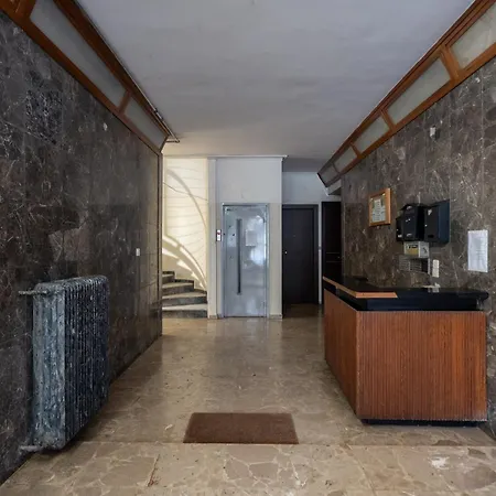 Apartment Elegant & Fresh In Hip Pagrati, Athens